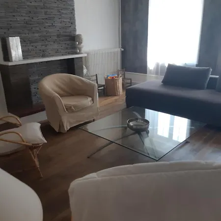 La Maison Du Hameau Ferienhaus *